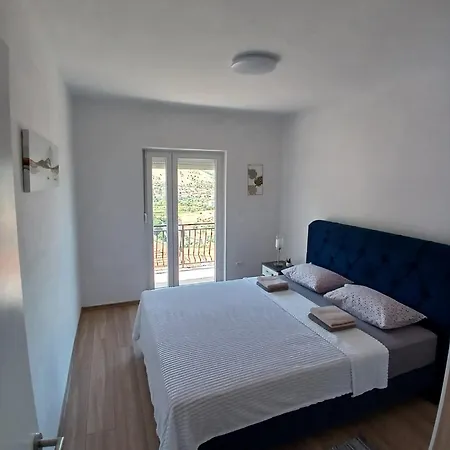 דירה Nedeljka טרביניה