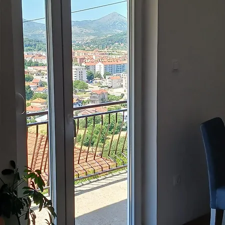 דירה Nedeljka טרביניה