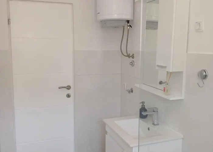 شقة Nedeljka تريبينيي